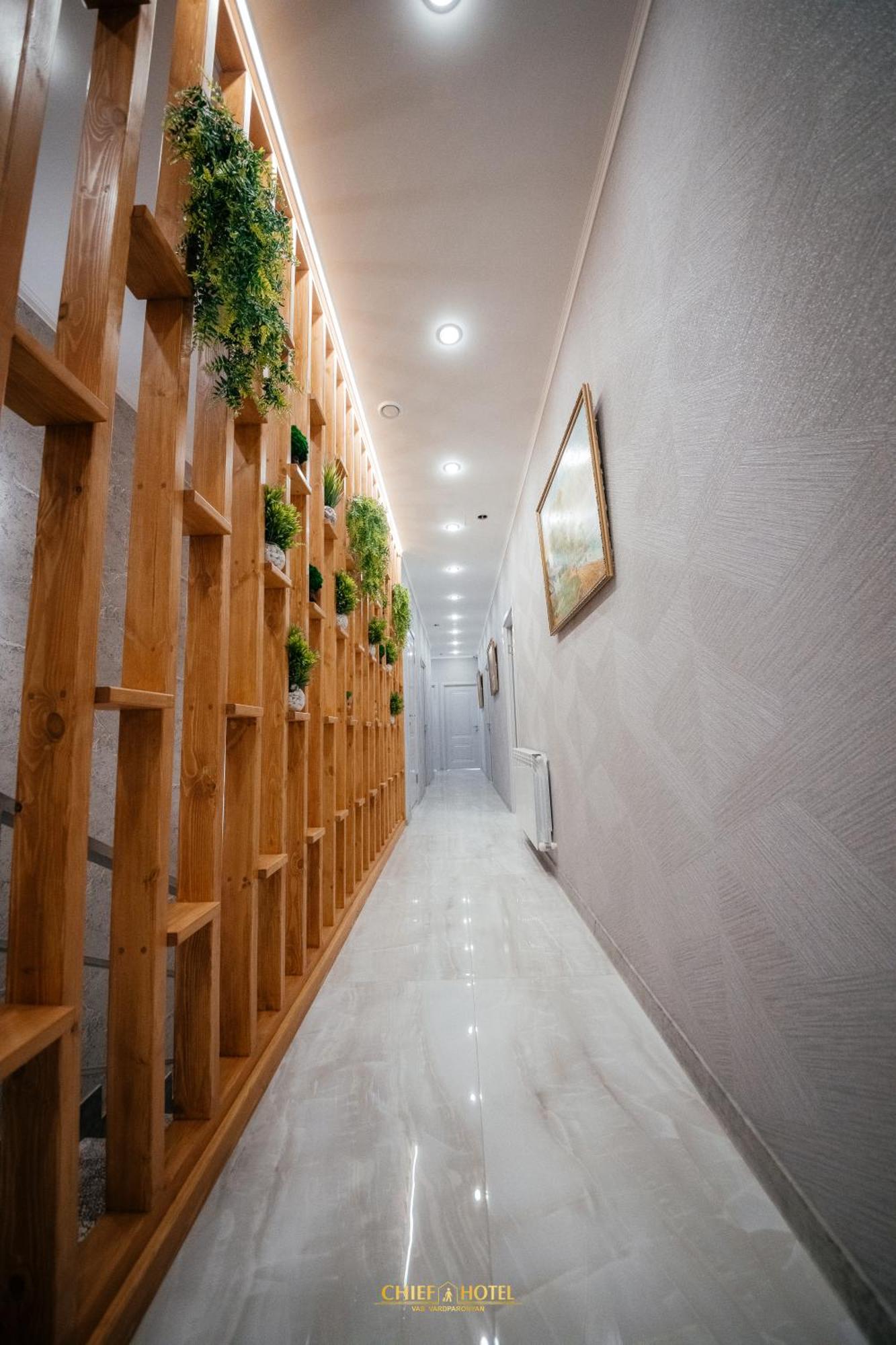 Chief Hotel ギュムリ エクステリア 写真